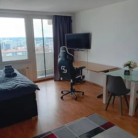 דירה Studio Near Siemens ארלנגן